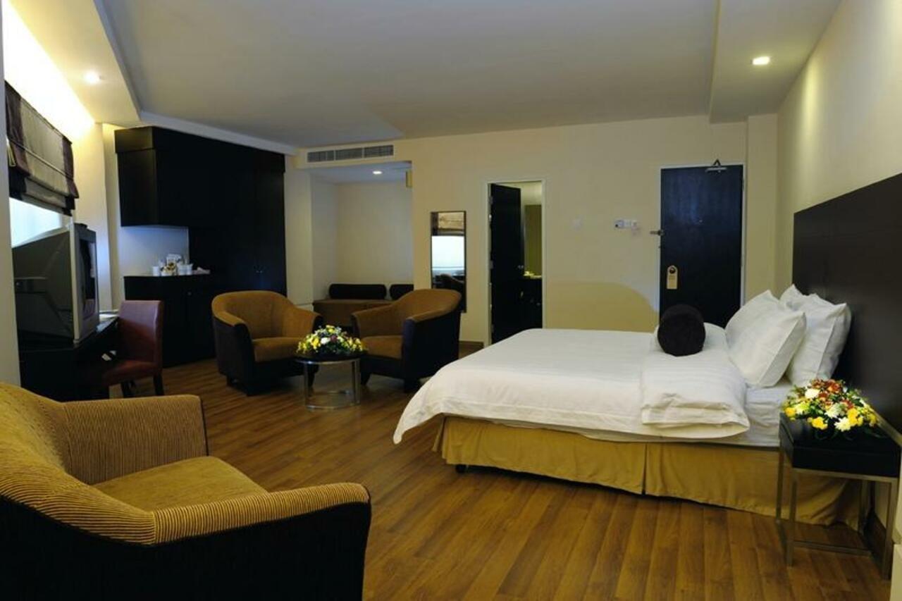 ホテル セントラル リバービュー ムラカ Malacca エクステリア 写真